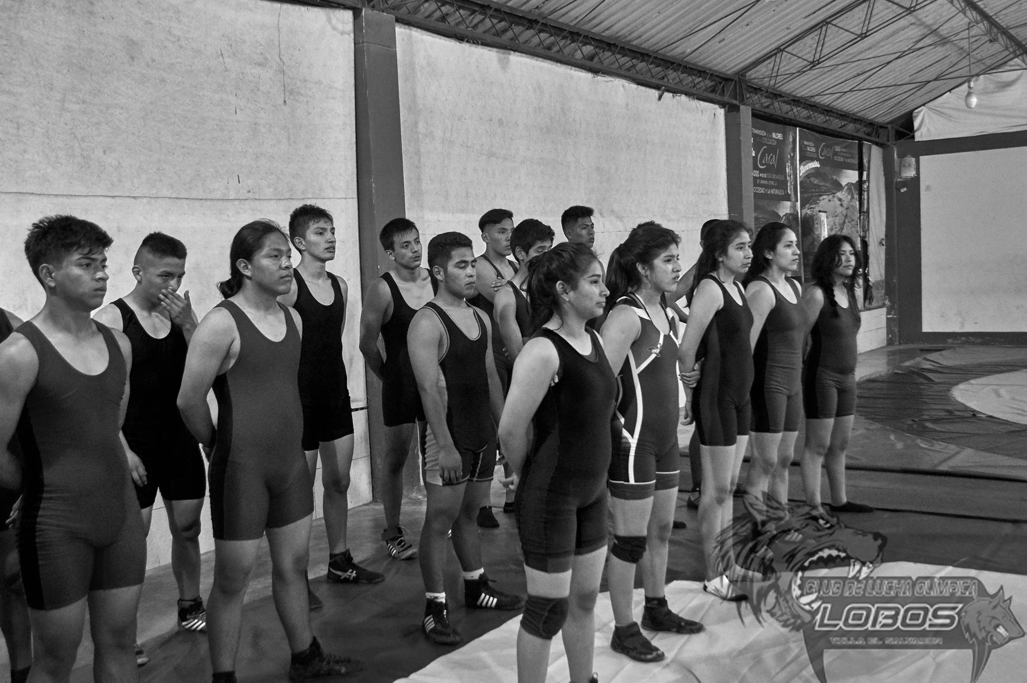 Luchadores entrenando